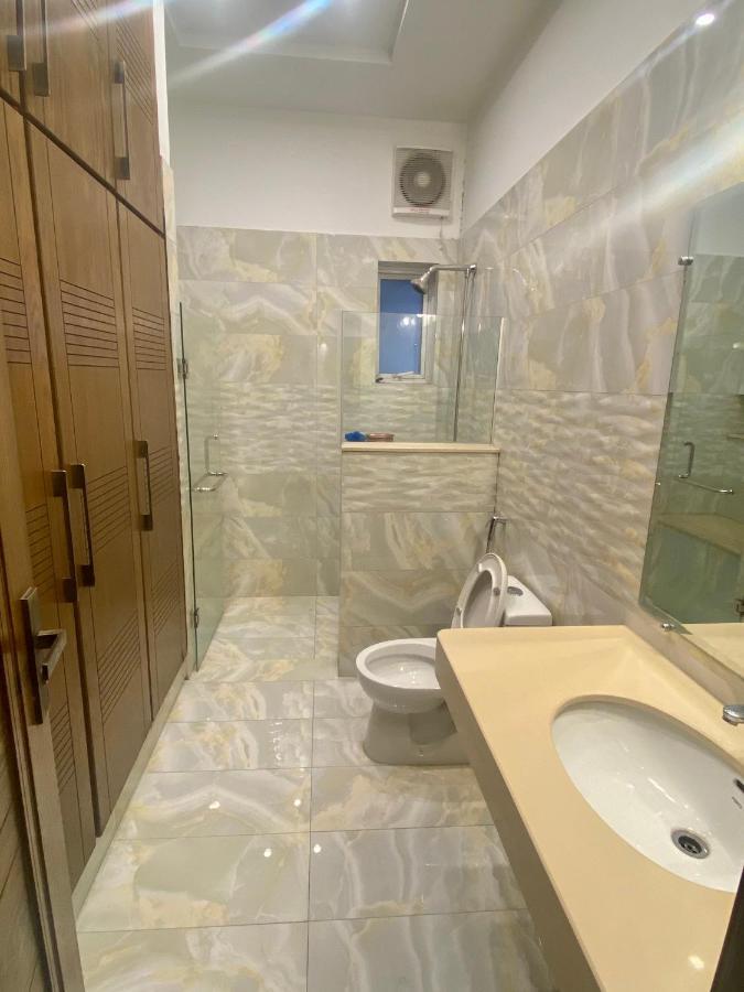 Luxury Guest House In Bahria Town Rávalpindí Exteriér fotografie