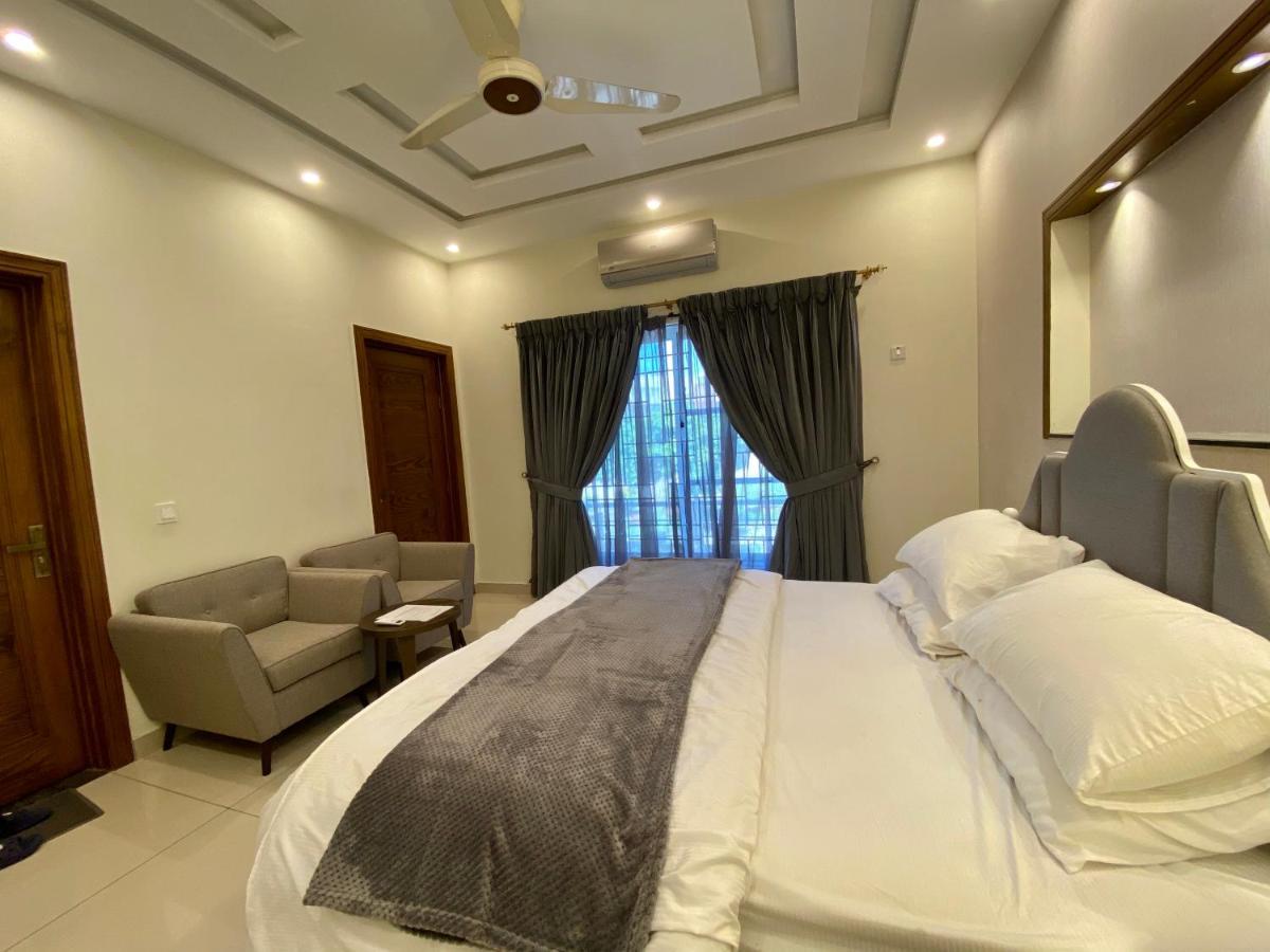 Luxury Guest House In Bahria Town Rávalpindí Exteriér fotografie