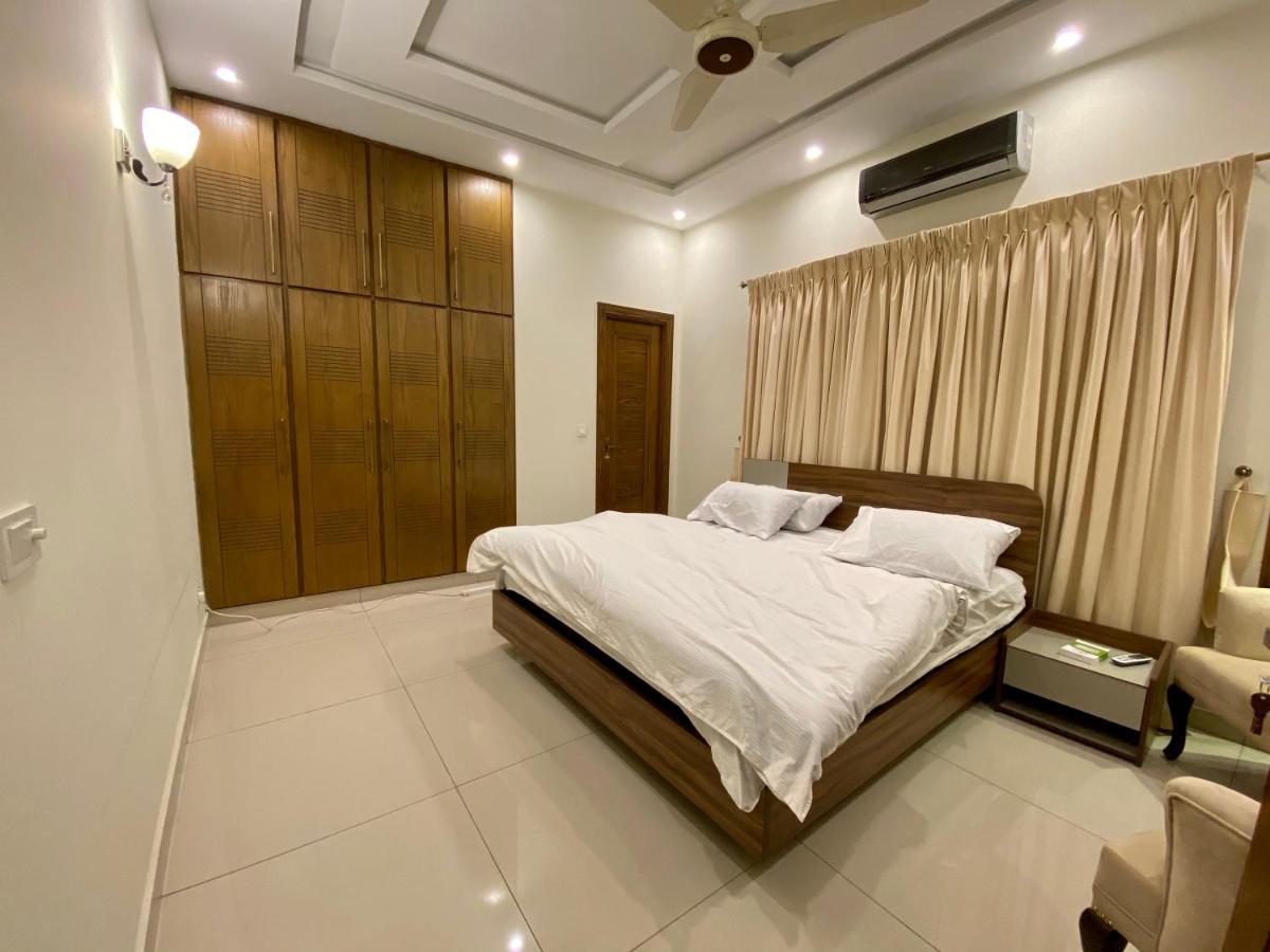 Luxury Guest House In Bahria Town Rávalpindí Exteriér fotografie
